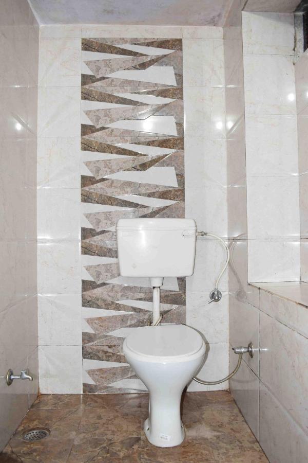 Hotel Mrk Waranasi Zewnętrze zdjęcie